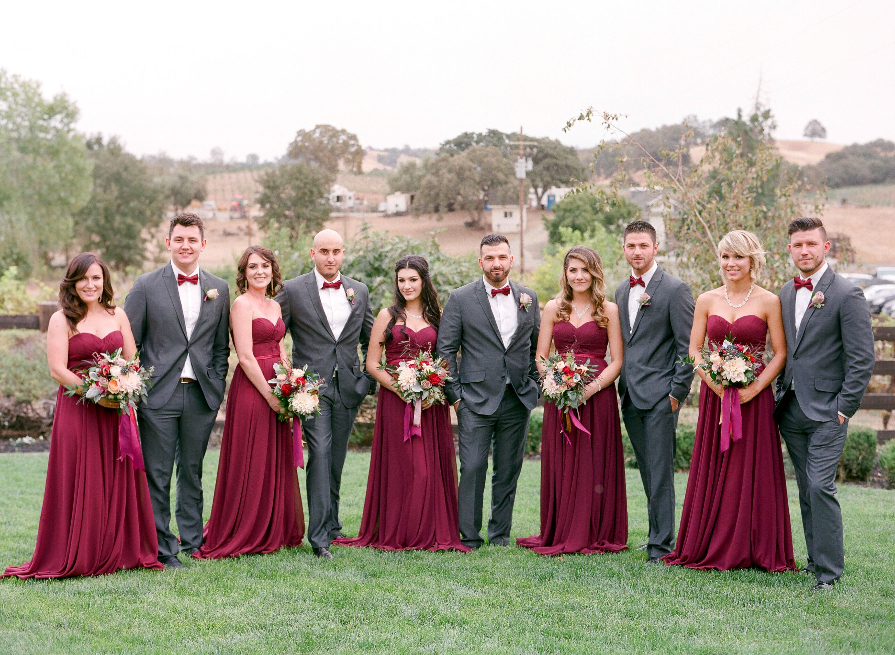7 Chic Hairstyles for Burgundy Bridesmaid Dresses! 7 Chic Hairstyles for Burgundy Bridesmaid Dresses!