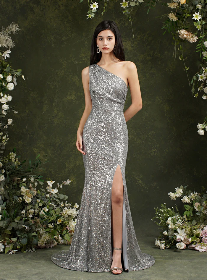 Chic Arm Cover-Ups for Sleeveless Dresses: Ultimate Guide Chic Arm Cover-Ups for Sleeveless Dresses: Ultimate Guide