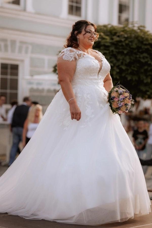 plus size lace wedding dresses with cap sleeves Sparkling Lace Plus Size Princess Ballgown Wedding Dress