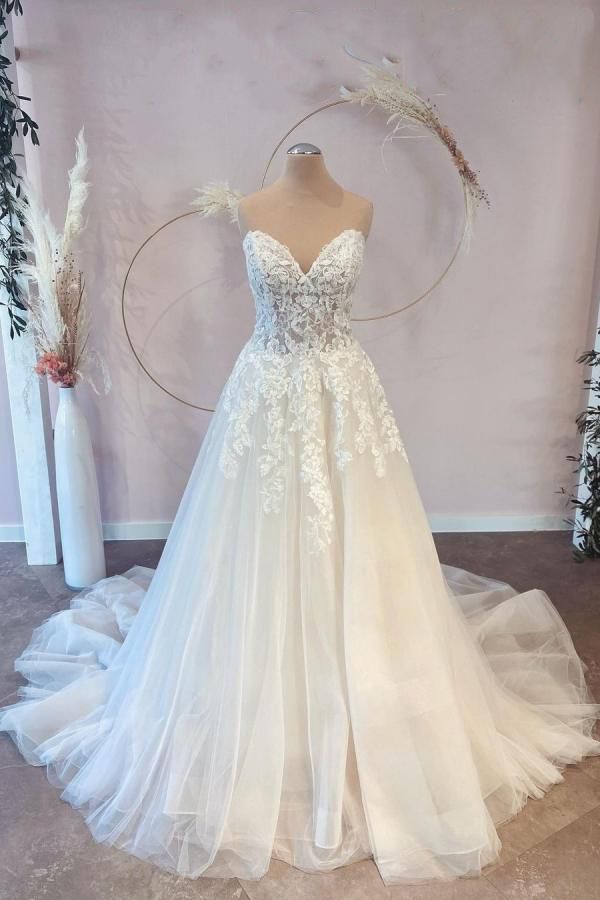 A-line Sweetheart Tulle Wedding Dress with Lace A-line Sweetheart Tulle Wedding Dress with Lace