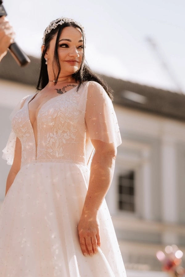 Attractive Ivory V-Neck Short Sleeves A-Line Wedding Dress with Appliques and Beads