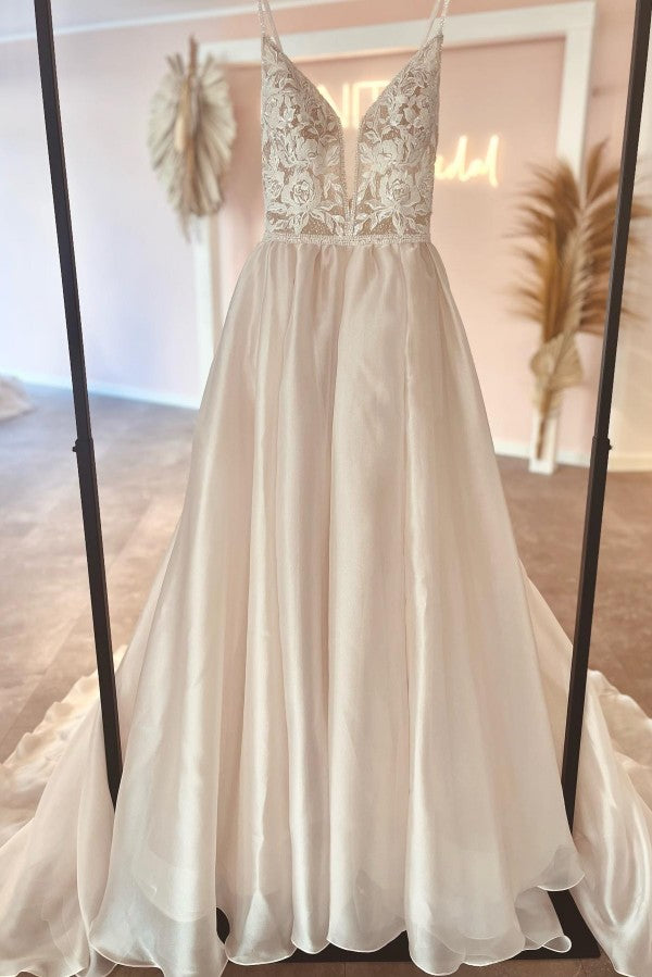 Chic Long A-line V-neck Satin Lace Backless Bridal Dresss