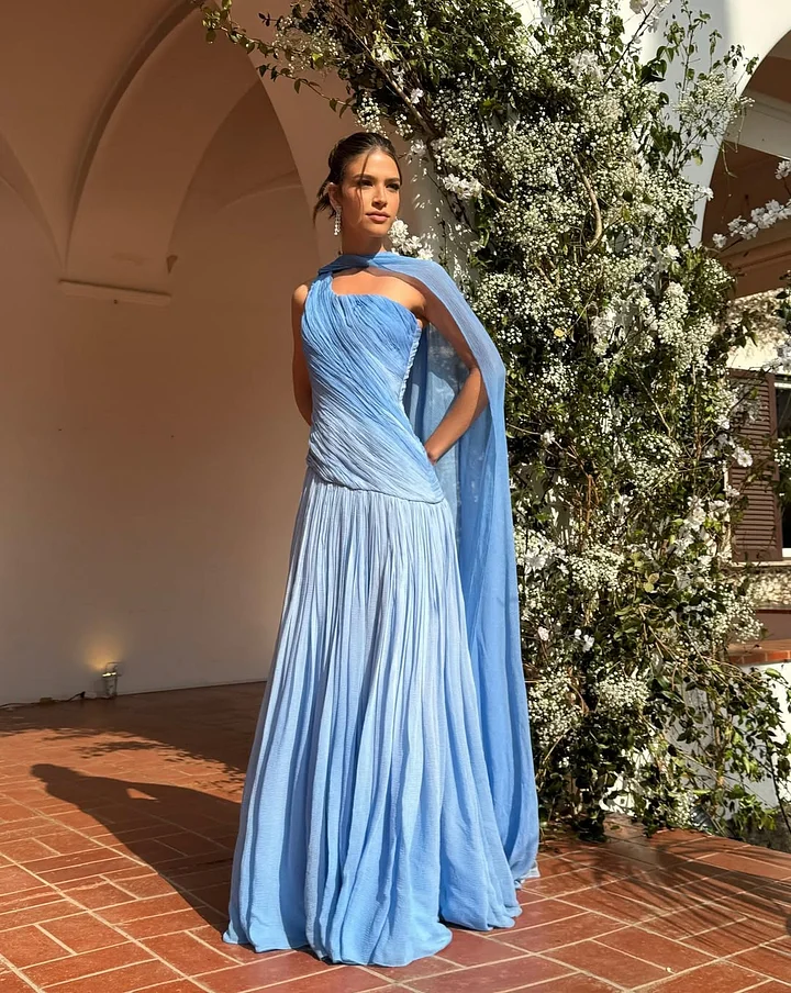 Chic One Shoulder Sleeveless Long Formal Dress With Pleated Shawl Chic One Shoulder Sleeveless Long Formal Dress With Pleated Shawl