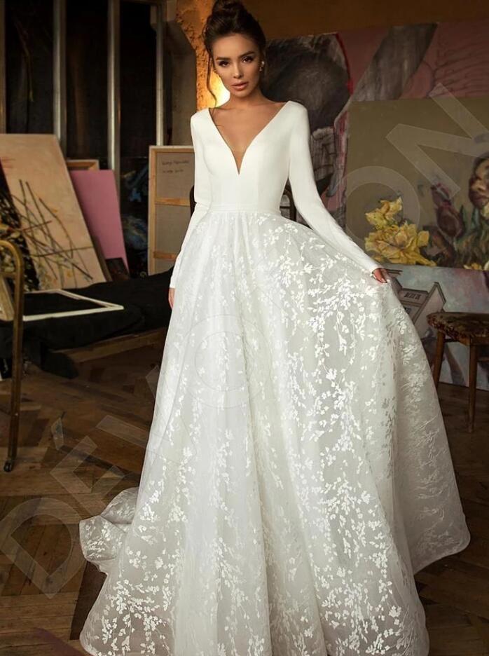 Fashion A-line V-neck Satin Tulle Lace Wedding Gown with Sleeves