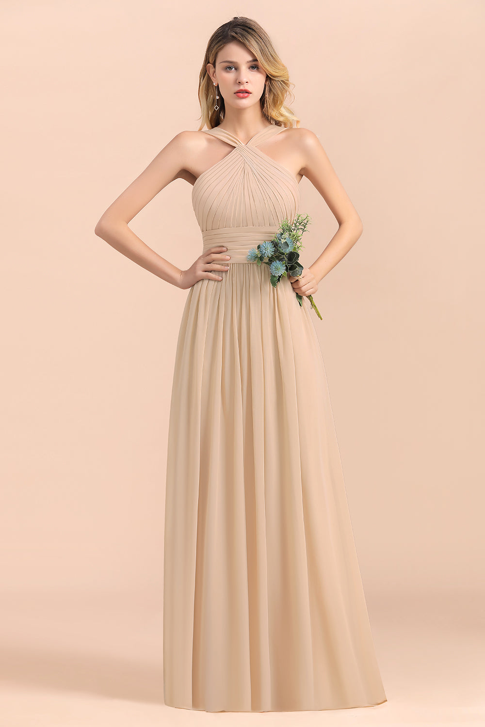 Gorgeous Straps Sleeveless Champagne Chiffon Affordable Bridesmaid dresses with Ruffle