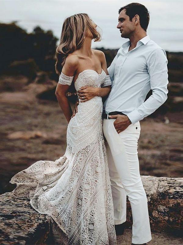 Ivory Lace Beach Wedding Gown Sweetheart Neck Rustic Beach Wedding Gow Ivory Lace Beach Wedding Gown Sweetheart Neck Rustic Beach Wedding Gow