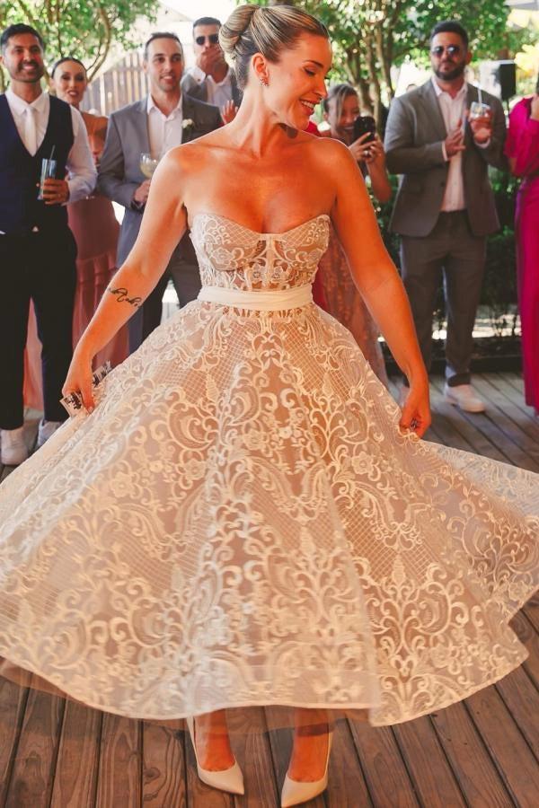 ivory tea length wedding dress Strapless Sweetheart Size:Coat Size 50 Lauren Ralph Lauren Women's Shown in Ivory BR61583S6