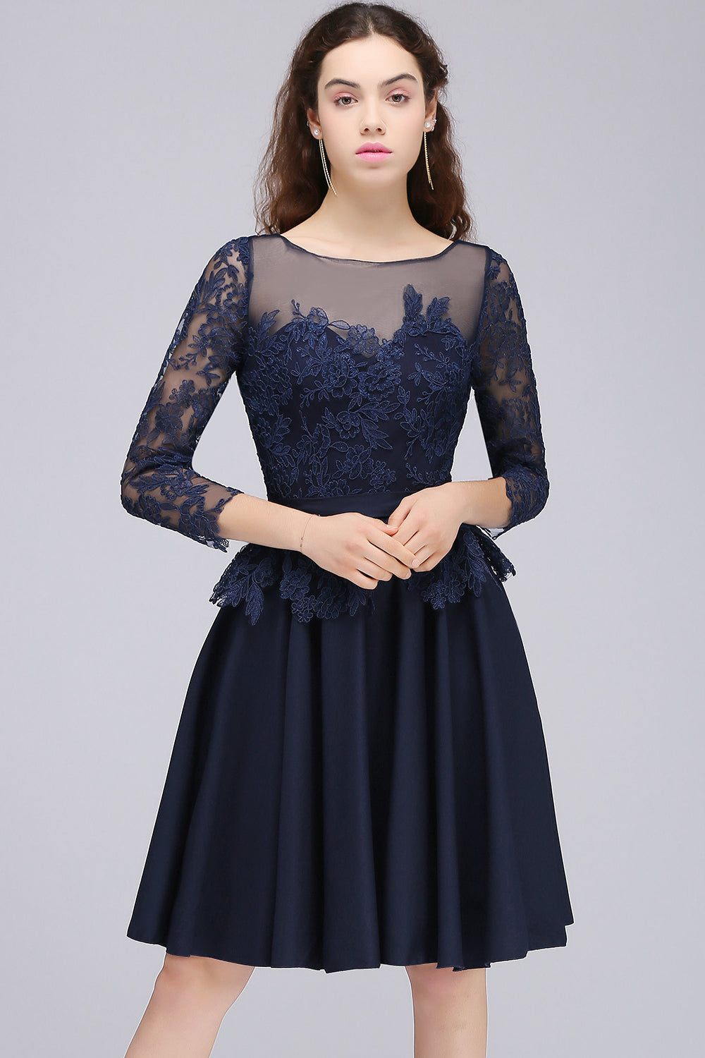Modest 3/4 Sleeves Short Navy Lace Bridesmaid dresses with Appliques