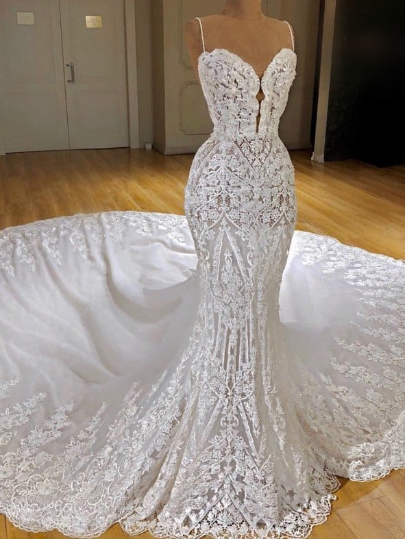 Sexy Lace Mermaid Wedding Dress with Spaghetti Straps and Appliques