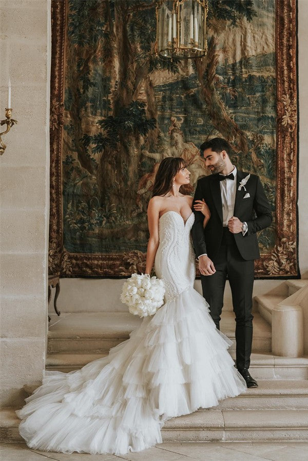 Vintage Mermaid Sweetheart Tulle Wedding Gown with Lace