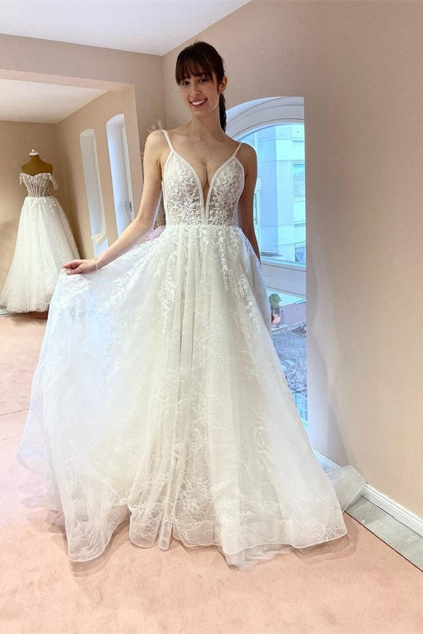 White Beach Long A-line V-neck Tulle Lace Backless Wedding Gown White Beach Long A-line V-neck Tulle Lace Backless Wedding Gown