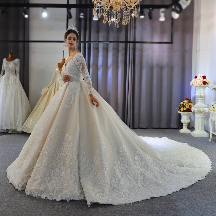 Bmbride Elegant Train A-Line Sweetheart Backless Long Sleeve Appliques Lace Sequins Bridal Gown