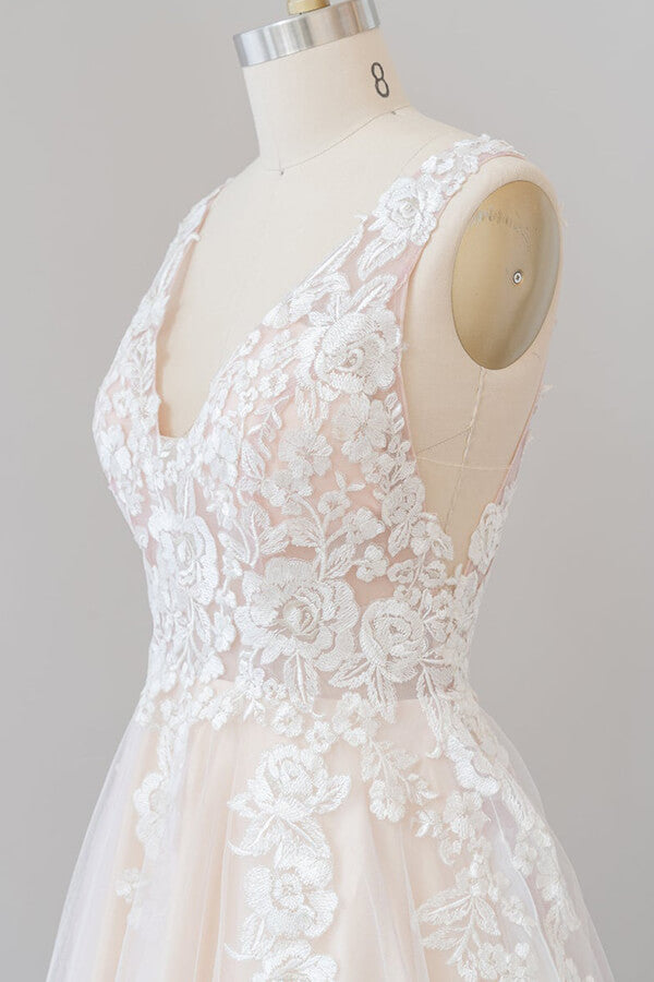Bmbride Floor length Wedding Dress with V-neck Appliques in Tulle