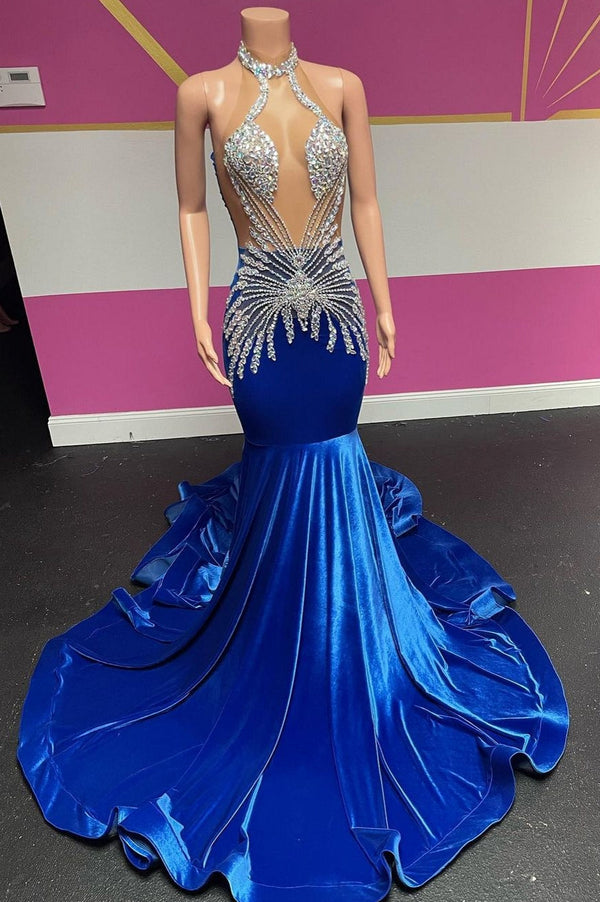 Robe de bal sirène en velours bleu royal avec licou et perles argentées