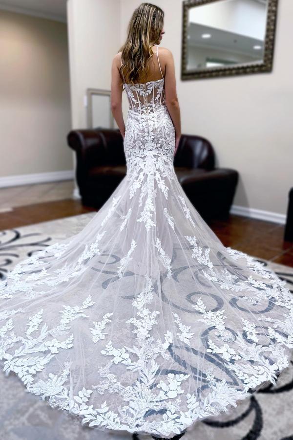 Bmbride Spaghetti Strap Chapel Train Sleeveless Backless Lace Wedding Dress with Appliques