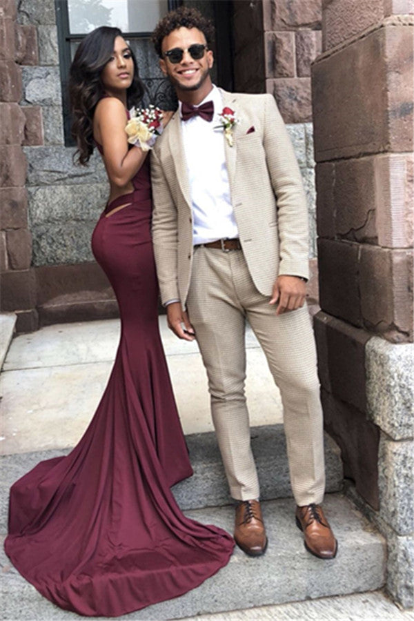Koscy Men's Wearhouse Off-White Wedding Suit with Plaid