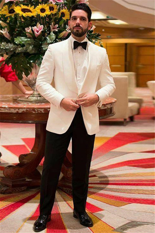 Koscy Chic White Shawl Lapel Men’s Wedding Suit with One Button