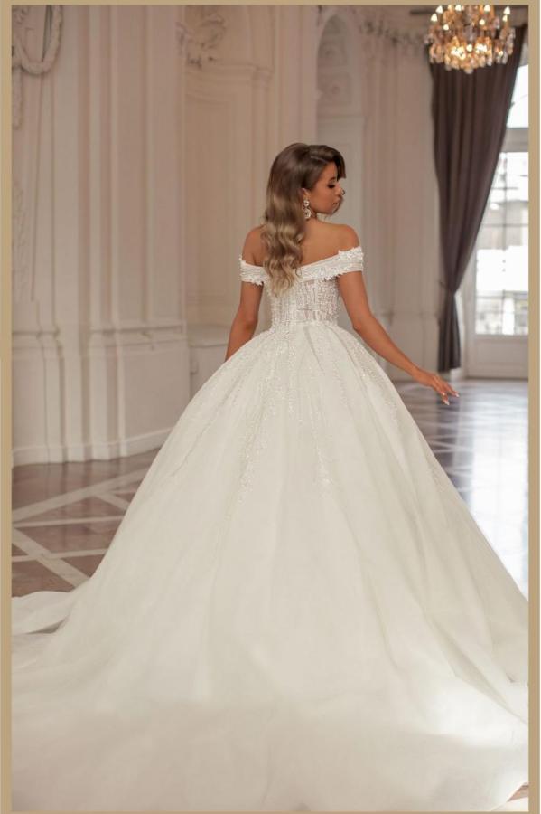 Bmbride Off the Shoulder Organza Chapel Train Ball Gown Wedding Dress