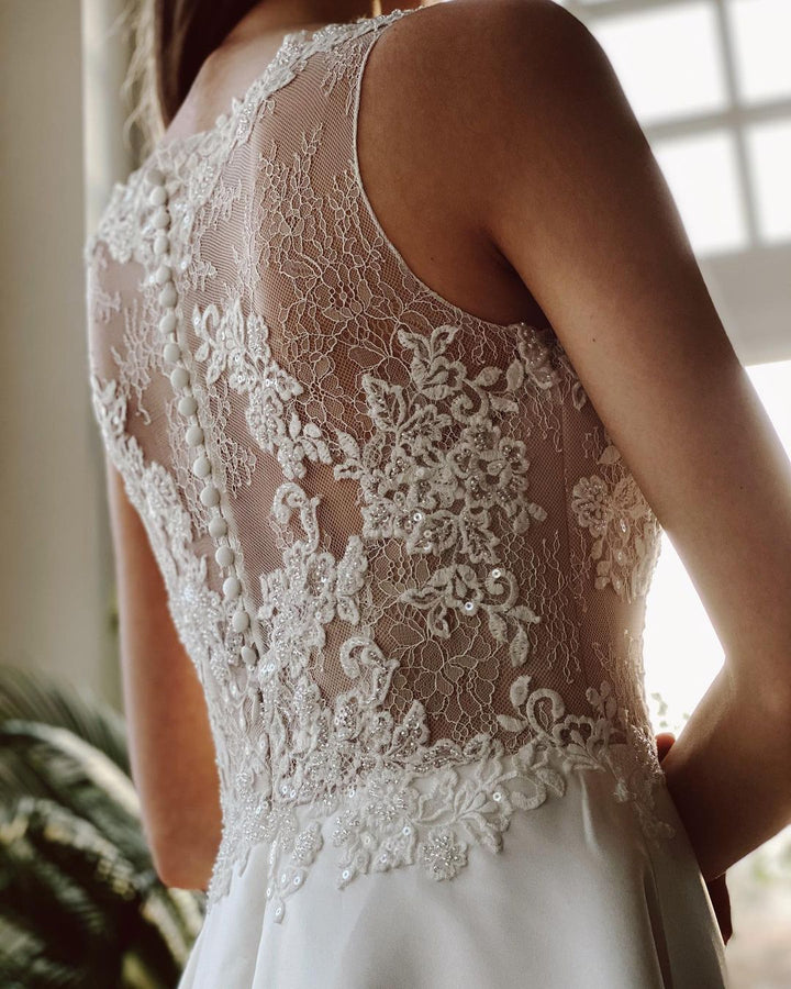 Bmbride Bateau Appliques Lace Floor-length Mermaid Wedding Dress With Pearl Sash