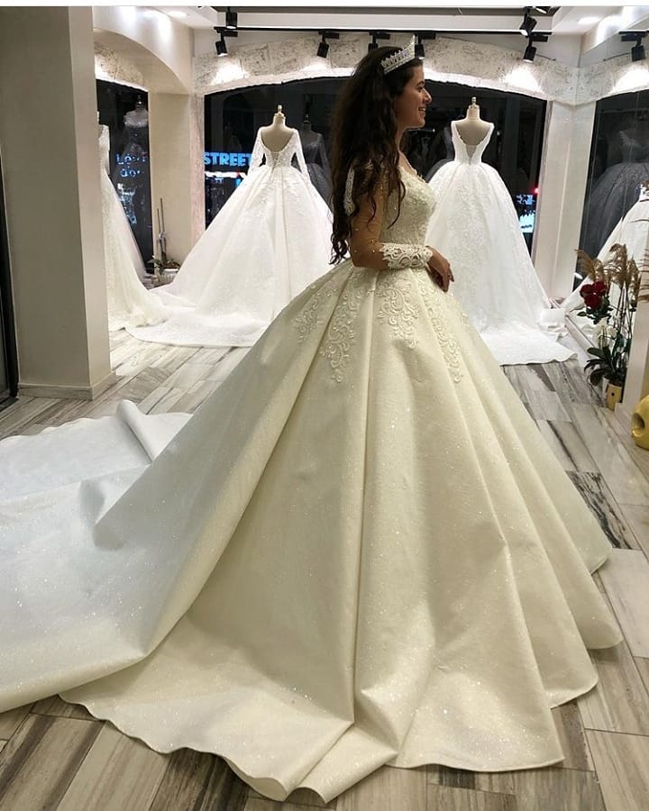 Bmbride Long Princess Sweetheart Satin Wedding Dress with Sleeves
