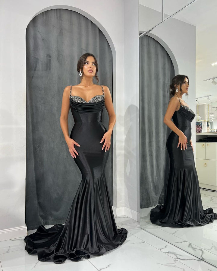 Online Spaghetti-Straps Mermaid Sweetheart Evening Dress Embellished with Sequins