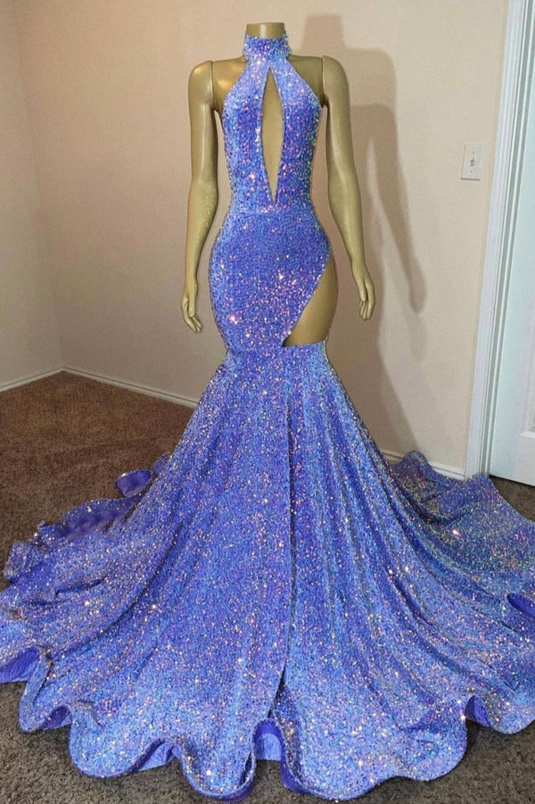 Robe de bal sirène à sequins lavande avec découpe et col licou