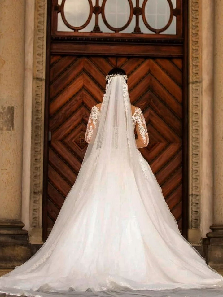Bmbride Off-the-shoulder Lace Detachable Wedding Dress with Long Sleeves