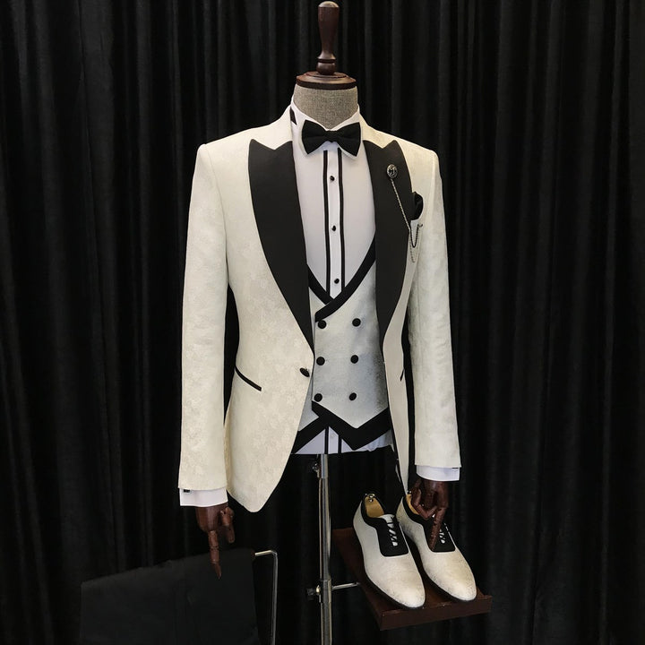 Koscy Alvin White Jacquard Three-Piece Wedding Suit with Black Peaked Lapel