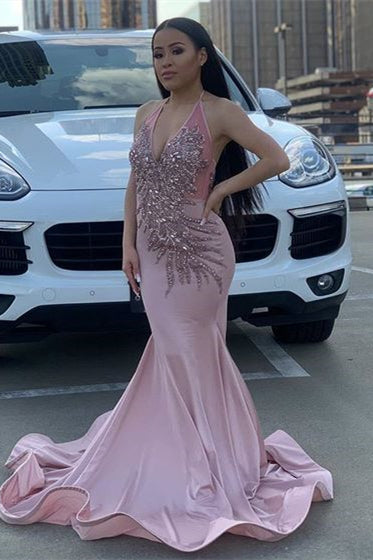 Pink Fantasy Evening Dress with Sleeveless Halter and Beadings