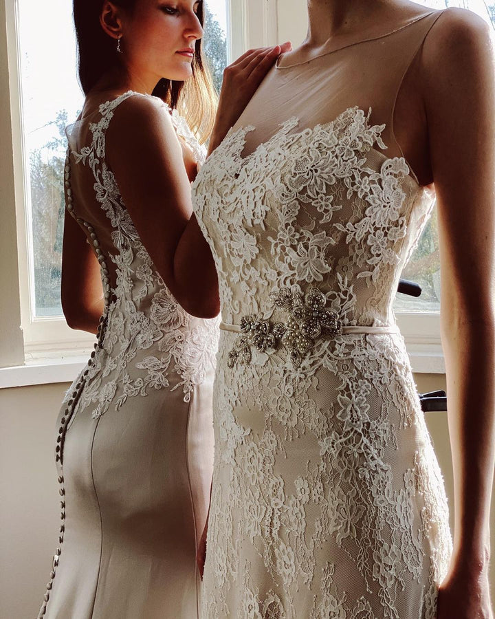 Bmbride Bateau Appliques Lace Floor-length Mermaid Wedding Dress With Pearl Sash