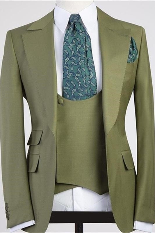 Koscy Popular Three-Piece Formal Prom Suit with Peaked Lapel for Men