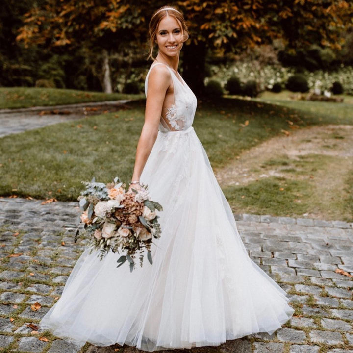 Bmbride Deep V-neck A-Line Open Back Tulle Floor-length Floral Wedding Dress