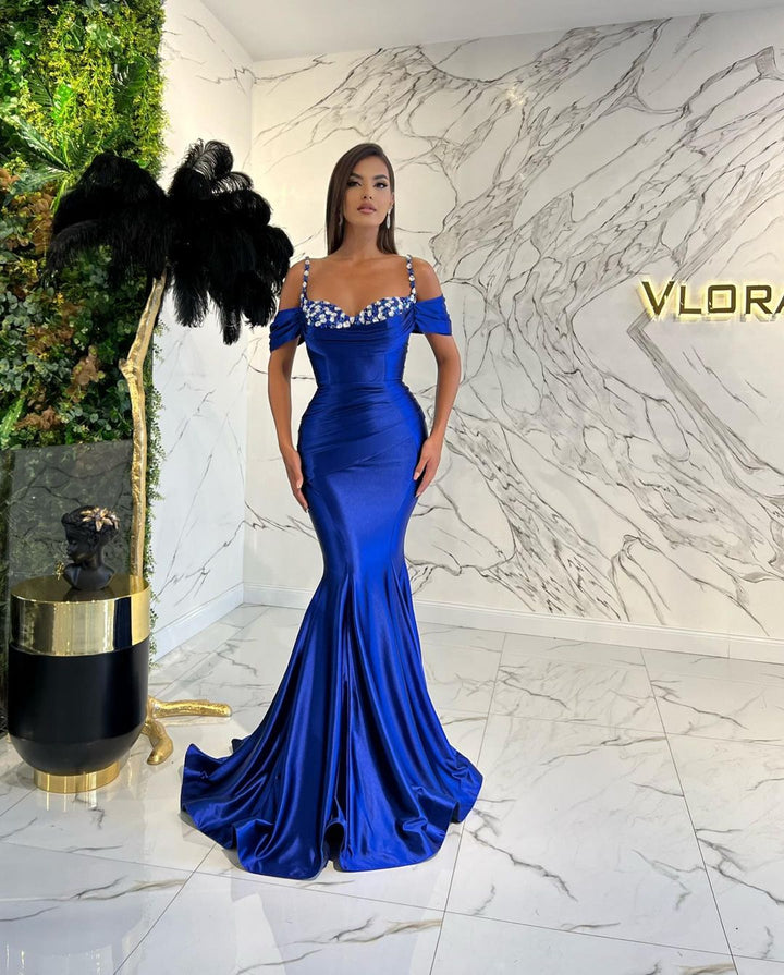 Online Spaghetti-Straps Mermaid Sweetheart Evening Dress Embellished with Sequins