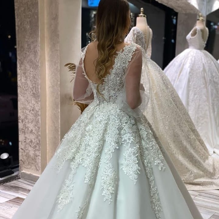 Bmbride A-Line V-neck Wedding Dress with Appliques Lace Tulle and Puffy Long Sleeves