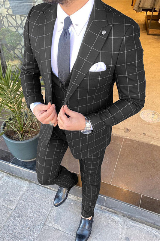 Koscy New Black Three-Piece Suit with Peaked Lapel and Plaid for Men