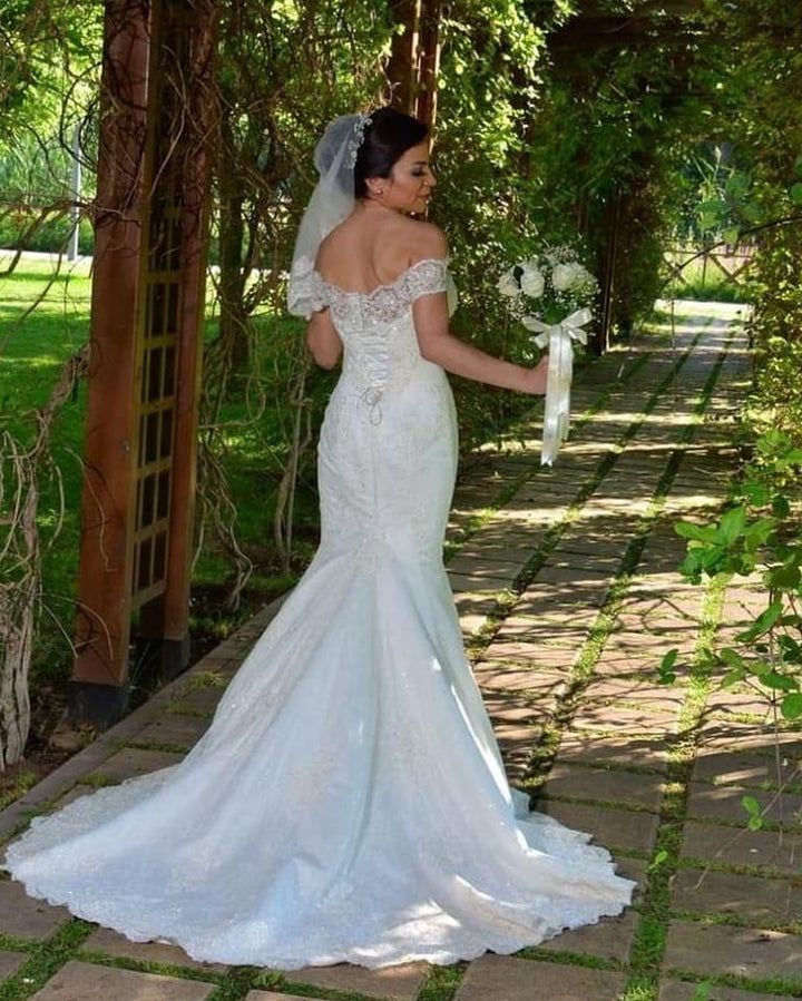 Bmbride Mermaid Off-the-Shoulder Wedding Dress with Lace Appliques