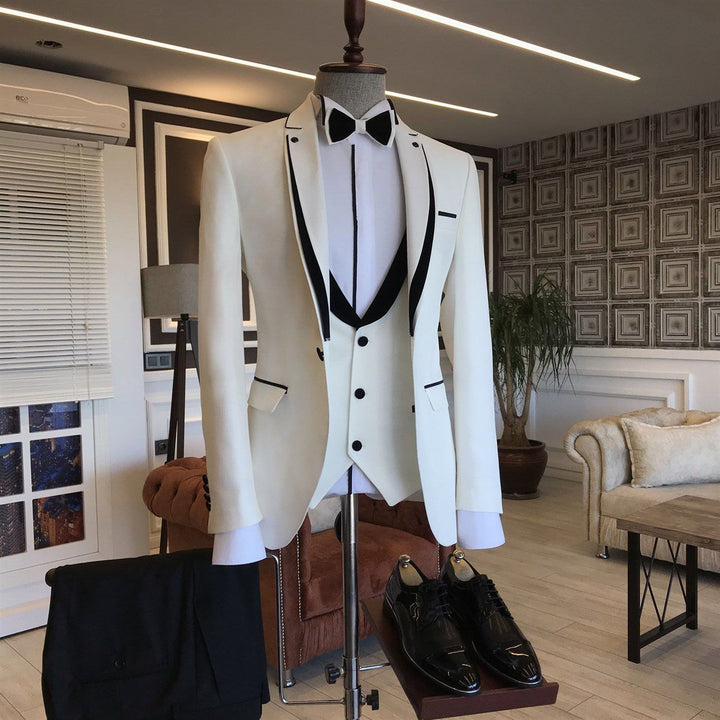 Koscy Elegant Black Designer Wedding Suit with White Notched Lapel for Groom