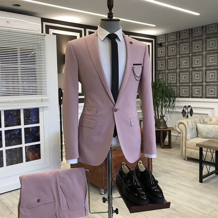 Koscy Pink Peaked Lapel Wedding Suit with Three Flaps for Men