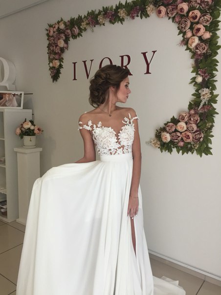 Bmbride A-Line Chiffon Wedding Dress With Lace Ruffles And Side Slit