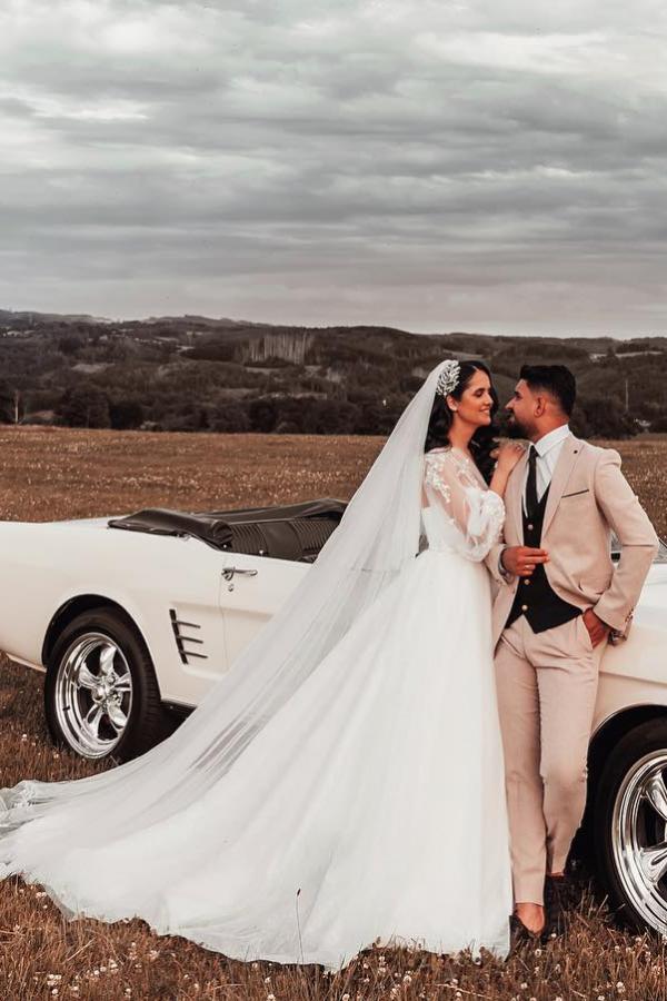 Bmbride Modest Boho Long A-line Illusion Neck Tulle Wedding Dress with Sleeves