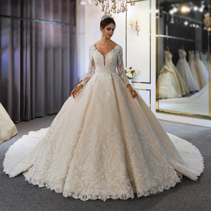 Bmbride Elegant Train A-Line Sweetheart Backless Long Sleeve Appliques Lace Sequins Bridal Gown