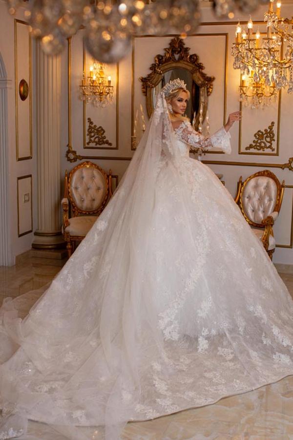 Bmbride Elegant V-Neck Long Sleeves Sweetheart Floor Length Ball Gown Wedding Dress with Appliques