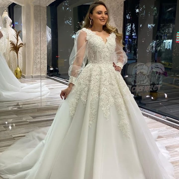 Bmbride A-Line V-neck Wedding Dress with Appliques Lace Tulle and Puffy Long Sleeves