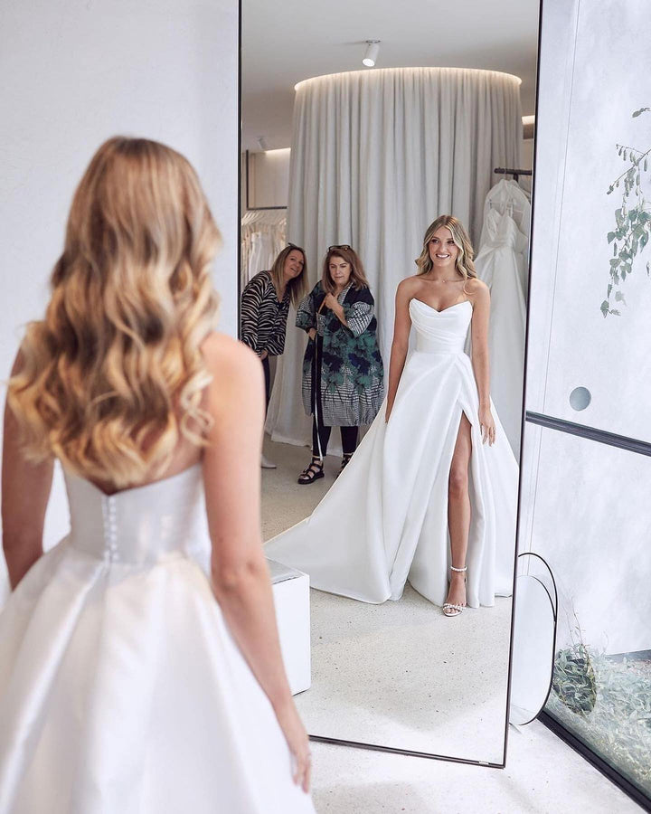 Bmbride Sweetheart Satin A-Line Wedding Dress With Ruffles and Side Slit