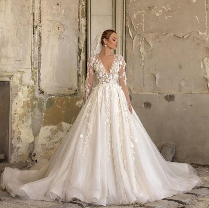 Bmbride Elegant Deep V-neck Long Sleeve Appliques Lace Ruffles Tulle A-Line Floor-length Bridal Gown