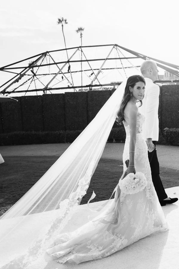 Bmbride Elegant Long Mermaid Sweetheart Tulle Lace Appliques Bridal Gown