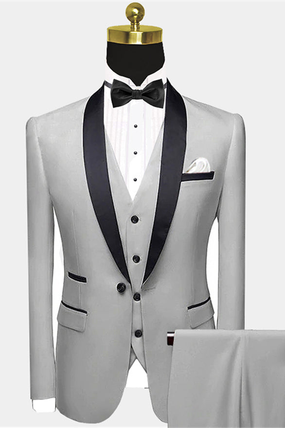 Koscy Gentle Silver Grey Groomsmen’s Wedding Suit with Black Satin Shawl Lapel