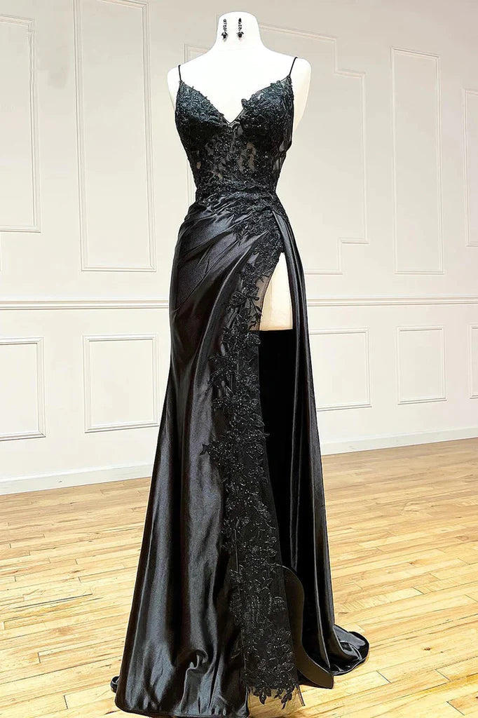 Elegant Long Black V-neck Spaghetti Strap Lace Sleeveless Prom Dress with Side Slit