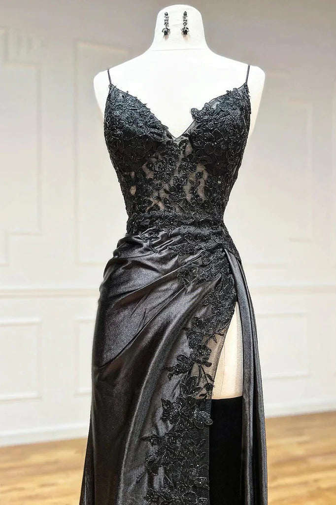 Elegant Long Black V-neck Spaghetti Strap Lace Sleeveless Prom Dress with Side Slit