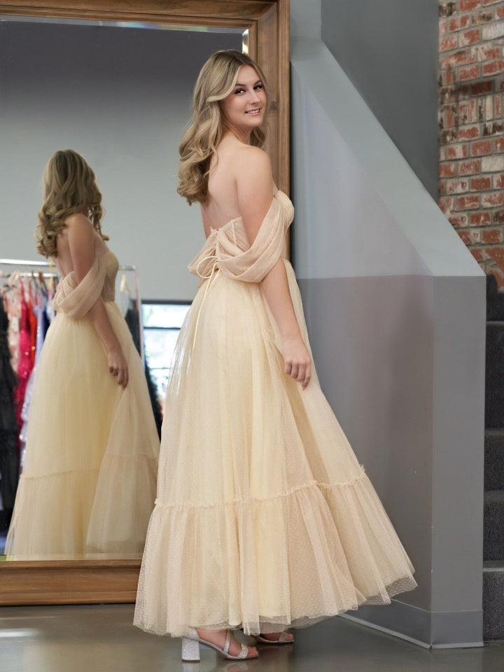 Koscy A-Line Champagne Tulle Sweetheart Tea-Length Prom Dress